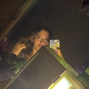 Meet your Posher, Katelyn